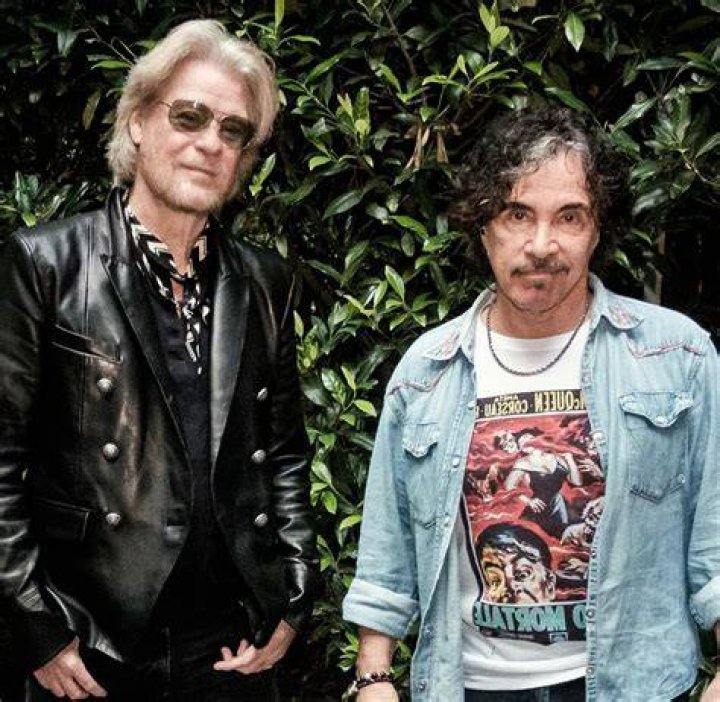 Daryl Hall's son, musician Darren Hall. Daryl hall, Hall & oates, Daryl