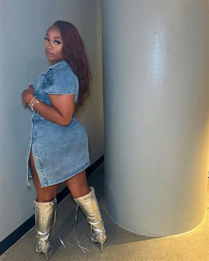 Dee Dee Davis on Instagram “no intruders” Dee dee, Instagram, Davis