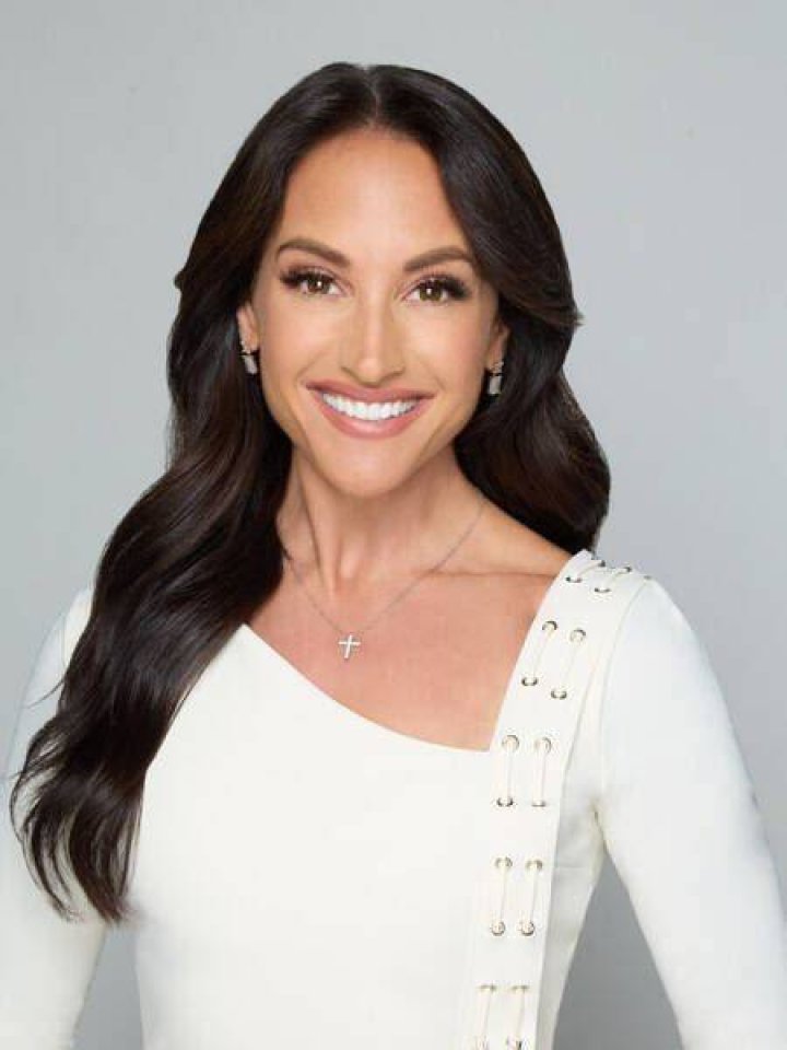 Emily Compagno's height, age, children, husband, profession, salary