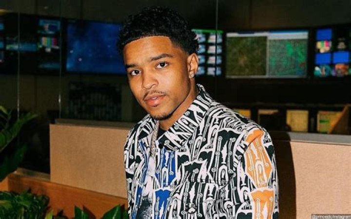 Justin Combs [Profiles] &bull; Instagram, Twitter, TikTok Foller
